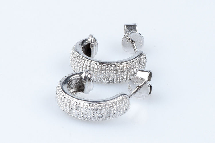 Boucles d'oreilles Boucles d'oreilles diamants en or blanc 58 Facettes 111-196974-29