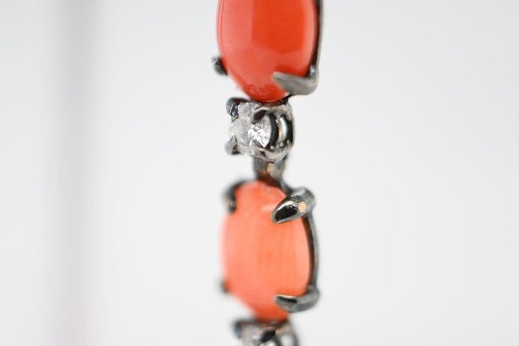 Boucles d'oreilles Boucles d'oreilles corail diamants Or noir 58 Facettes