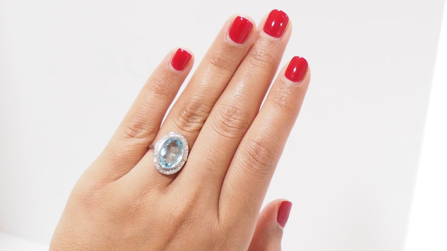 Bague Bague Pompadour en platine, aigue marine et diamants 58 Facettes