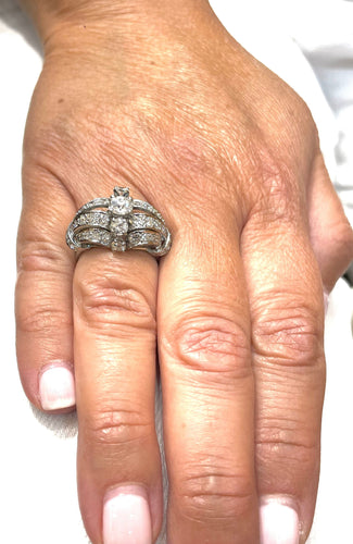 Bague 55 Bague Art Déco platine et diamants 58 Facettes