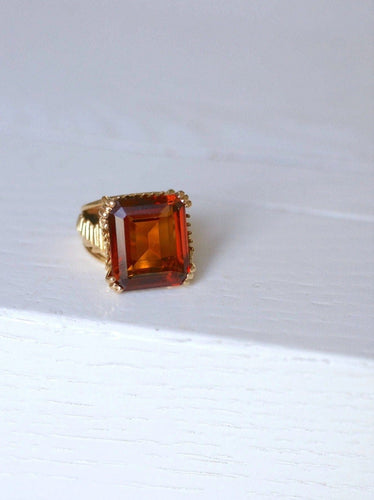 Bague de cocktail saphir synthétique 58 Facettes