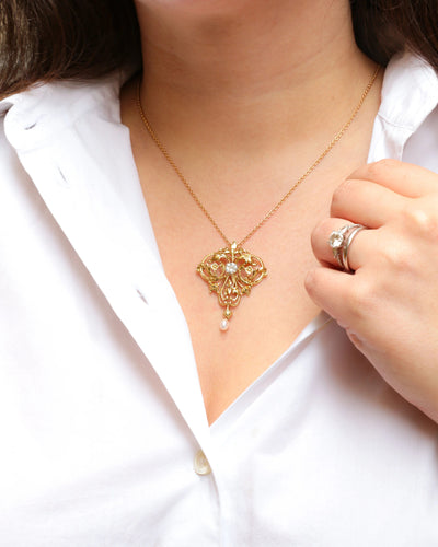 Pendentif Pendentif Art Nouveau diamant & perle 58 Facettes 710