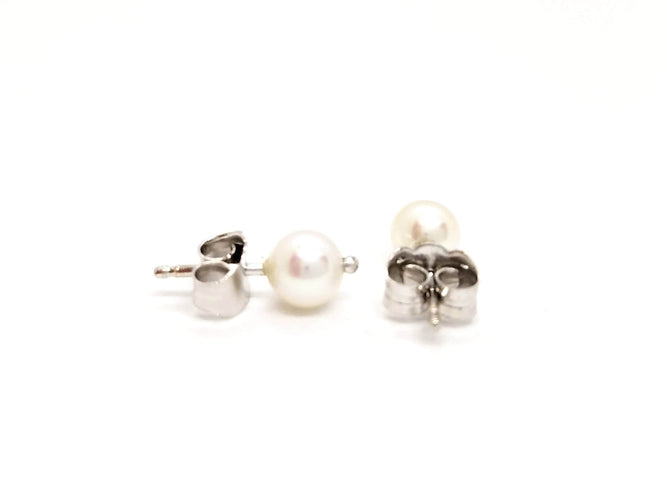 Boucles d'oreilles Boucles d'oreilles Puces Or blanc Perle 58 Facettes 812402CD