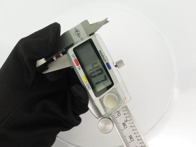 Bague 56 bague en or jaune 18k t56 pavage de 42 diamants 0.63ct & 5 rubis 2.5ct 58 Facettes 251212