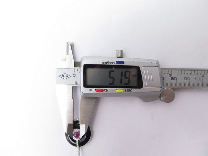 Boucles d'oreilles boucles d'oreilles en or blanc 18k onyx rubis 2.5ct diamants 0.9ct 58 Facettes 253463