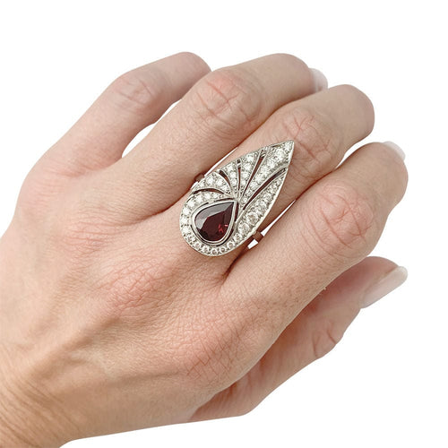 Bague 56 Bague platine, diamants, rubis de synthèse. 58 Facettes 31866