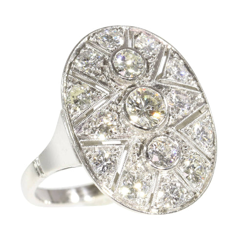 Bague 58 Romance éternelle : bague Art Déco en platine et diamants des années 1950 58 Facettes 24002-0085