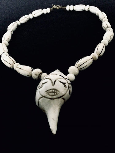 Collier Collier De Coquillages Nagaland 58 Facettes