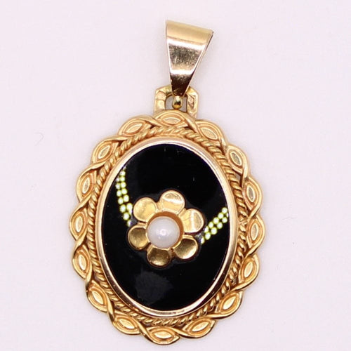 Pendentif Pendentif ancien Or jaune 18 carats, Onyx et Perle de culture 58 Facettes