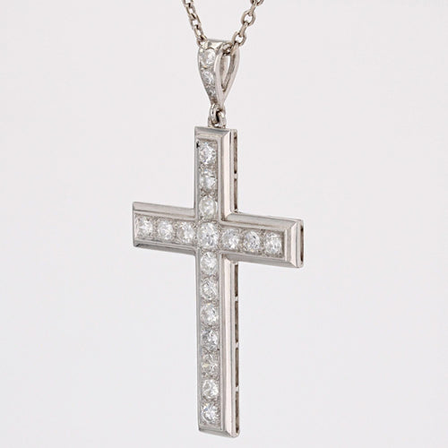 Pendentif Croix en platine et diamants 58 Facettes 22-595