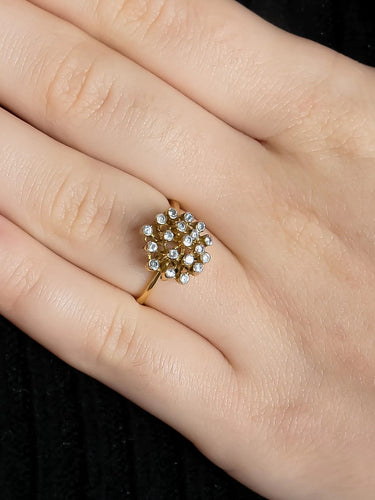 Bague Or Jaune / 52 BAGUE "FLEUR" OR & oxydes de zirconium 58 Facettes BO/220004 STA