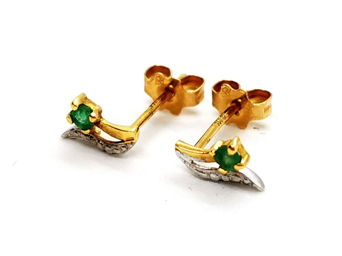 Boucles d'oreilles Boucles d'oreilles Puces Or jaune Emeraude 58 Facettes 1141395CD