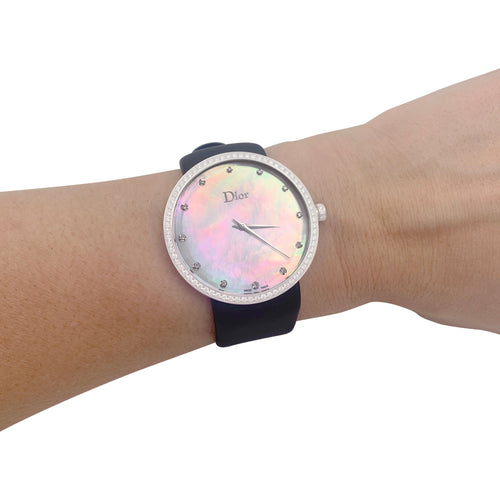 Montre Montre Dior, "La D de Dior", acier, nacre, diamants. 58 Facettes 32213