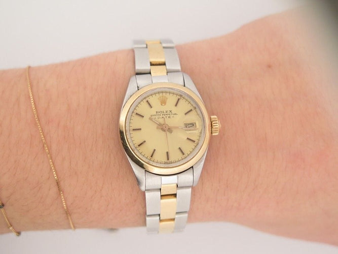 Montre vintage montre ROLEX lady datejust 26 mm or et acier automatique 58 Facettes 256117
