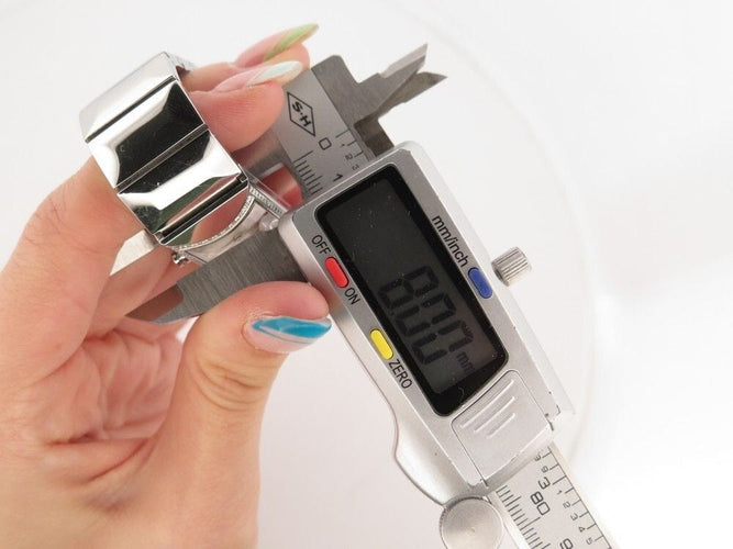 Montre montre FRED 30 mm quartz en acier palladie & diamants 0.8 ct 58 Facettes 254806