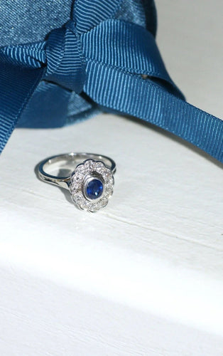 Bague Bague marguerite saphir entourage diamants 58 Facettes