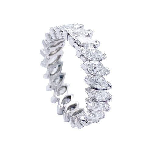 Bague 52 Alliance platine et diamants navettes. 58 Facettes 32469