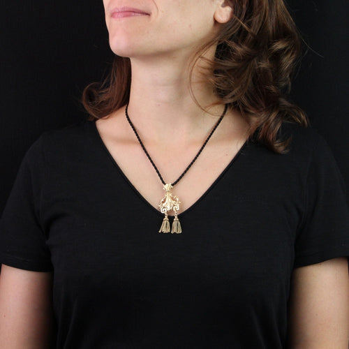 Pendentif Pendentif ancien en or et ses pompons 58 Facettes CVP46