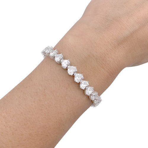 Bracelet Bracelet Dubail Paris, diamants coeurs, platine. 58 Facettes 33141