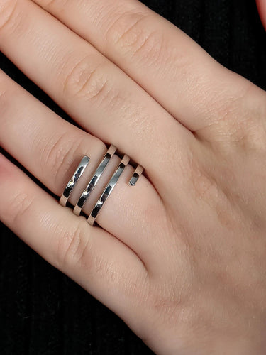 Bague Or Blanc / 52 BAGUE "SPIRALE" DINH VAN 58 Facettes BO/220002 STA