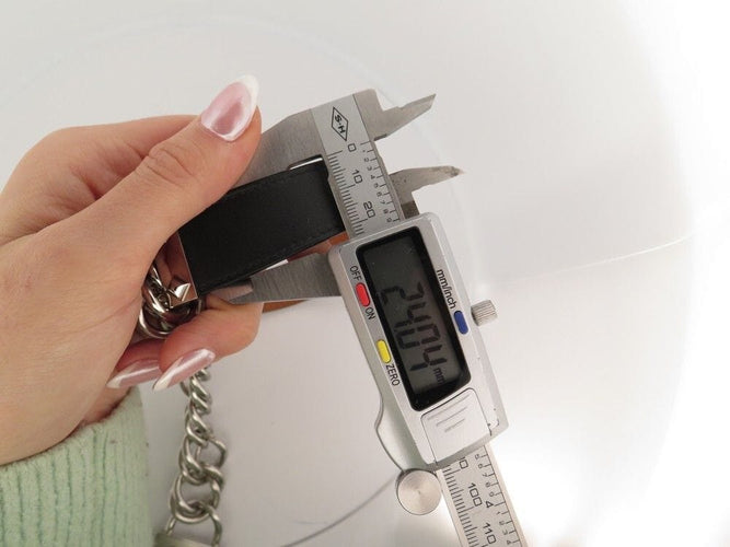 Collier collier HERMES gourmette equestre gm cuir noir 48-50 58 Facettes 255257