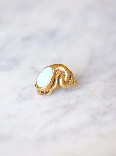 Bague serpent enroulé vintage en or jaune, opale, et rubis 58 Facettes