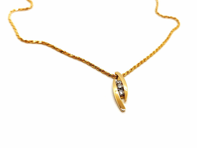Collier Collier Trilogie Or jaune Diamant 58 Facettes 1833157CN