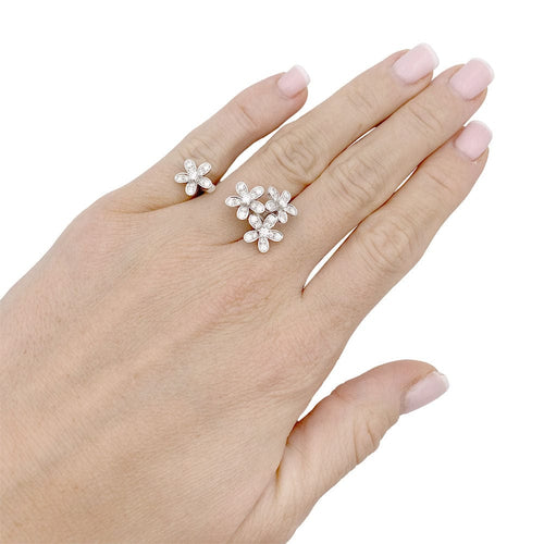 Bague 53 Bague Van Cleef & Arpels, "Socrate", or blanc et diamants. 58 Facettes 33556