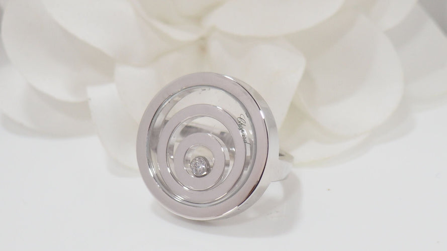 Bague 51 CHOPARD - bague Happy Spirit en or blanc et diamant 58 Facettes 31845