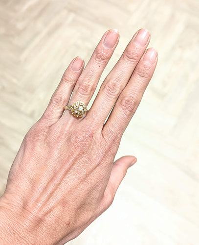 Bague Bague fleur en or et pierres blanches 58 Facettes