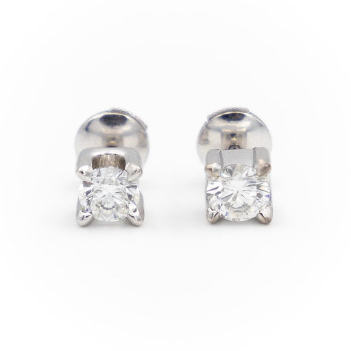 Boucles d'oreilles Boucles d'oreilles Puces Or blanc Diamant 58 Facettes 1931129CN