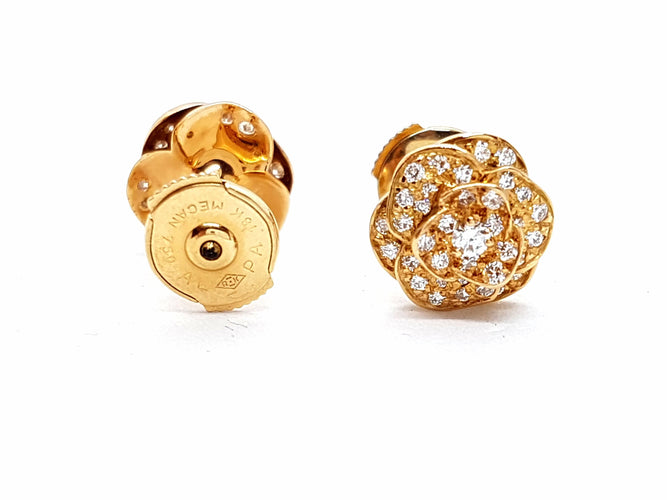 Boucles d'oreilles Boucles d'oreilles Fleur Or rose Diamant 58 Facettes 578707RV