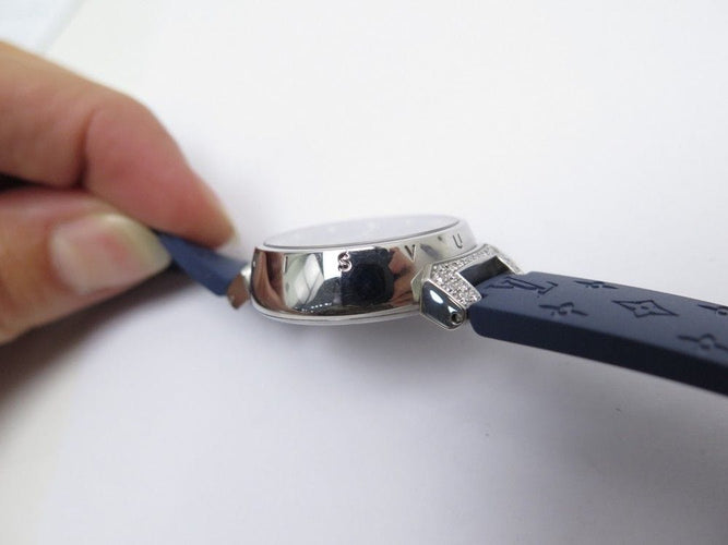 Montre montre LOUIS VUITTON tambour lovely cup q12m4 quartz 28 mm diamants 58 Facettes 224003