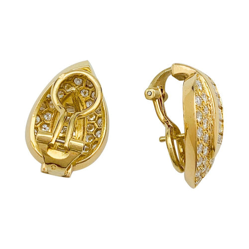 Boucles d'oreilles Boucles d'oreilles "Feuilles" en or jaune et diamants. 58 Facettes 31701