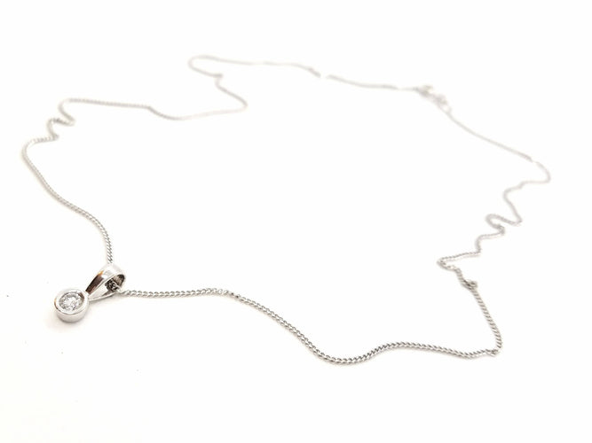 Collier Collier Chaîne + pendentif Or blanc Diamant 58 Facettes 06594CD