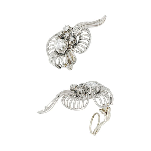 Boucles d'oreilles Boucle d'oreilles volutes en platine, or blanc et diamants. 58 Facettes 31660