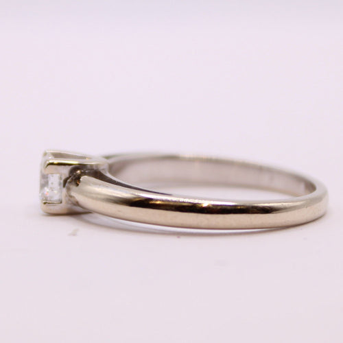 Bague Solitaire or blanc et diamant 58 Facettes