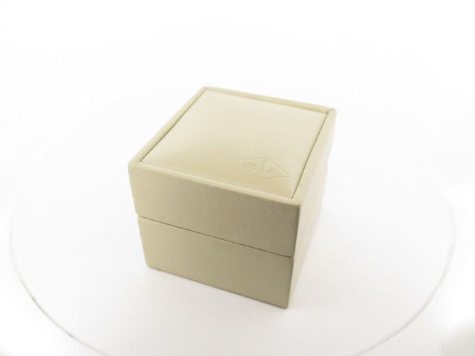 Bague 52 vintage bague VAN CLEEF & ARPELS alhambra or diamants 58 Facettes 258547