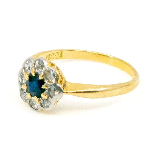 Bague 50.5 Bague Marguerite Diamants, Saphir 58 Facettes E62EF4CFF0784554BD6AB63C17DFC5FE