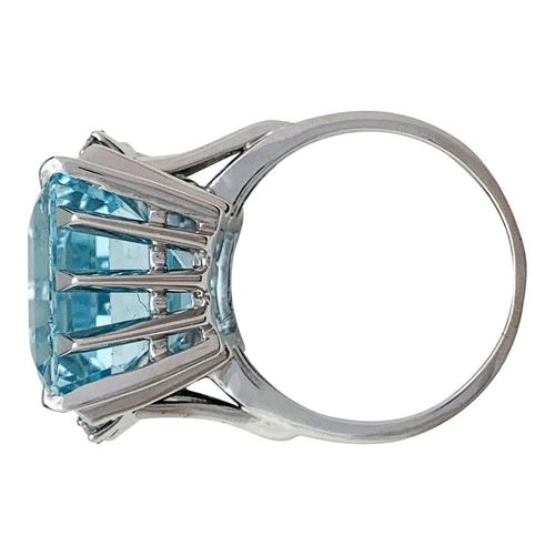 Bague 51 Bague Aigue Marine, or blanc et diamants. 58 Facettes 31463