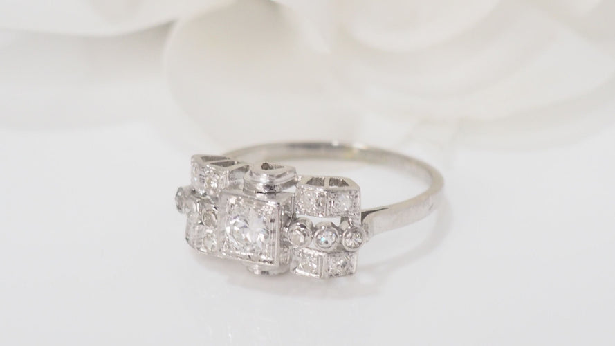 Bague 58.5 Bague Art Déco en platine et diamants 58 Facettes 32019