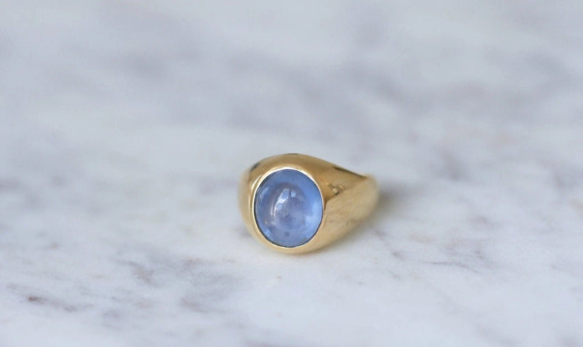 Bague Bague jonc or jaune et saphir étoilé 58 Facettes