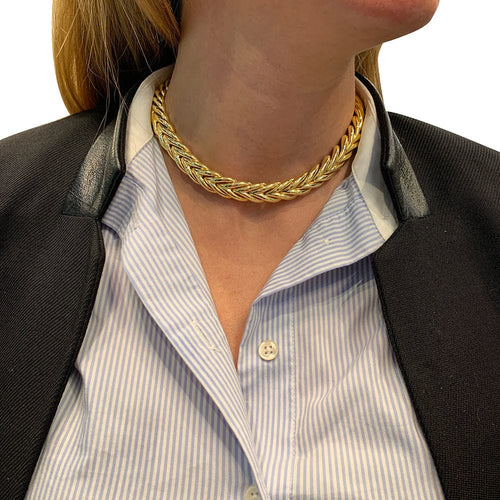 Collier Collier Boucheron "Tressé" en or jaune. 58 Facettes 31258