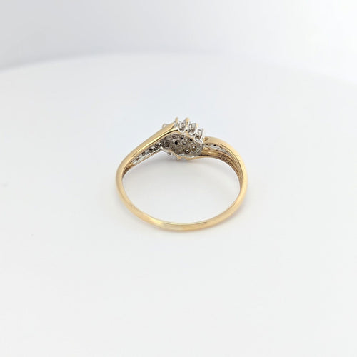 Bague Bague en or jaune et diamants 58 Facettes 24957