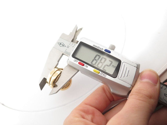 Bague 53 vintage bague CARTIER ying et yang pavage 160 diamants 5.25ct or 18k 58 Facettes 256021