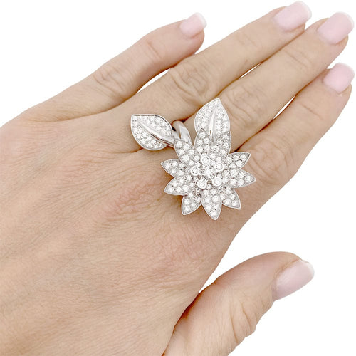 Bague 53 Bague Van Cleef & Arpels "Lotus" or blanc, diamants. 58 Facettes 33557