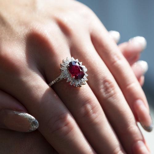 Bague Bague or gris rubis diamants 58 Facettes 61200056