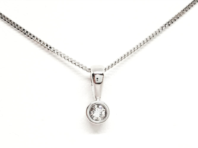 Collier Collier Chaîne + pendentif Or blanc Diamant 58 Facettes 06594CD