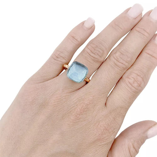 Bague 56 Bague Pomellato, "Nudo Maxi", deux ors et topaze bleue. 58 Facettes 32845