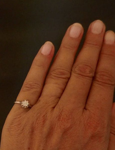 Bague 50 Bague en Platine sertie d'un Diamant. 58 Facettes 1038944